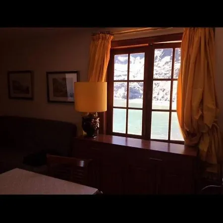 Los Gigantes - Apt Poblado Marinero 아파트