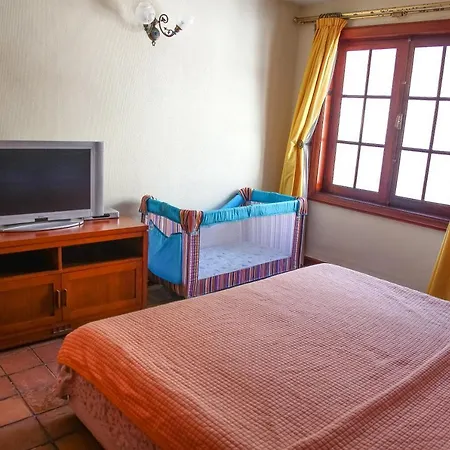 Los Gigantes - Apt Poblado Marinero *